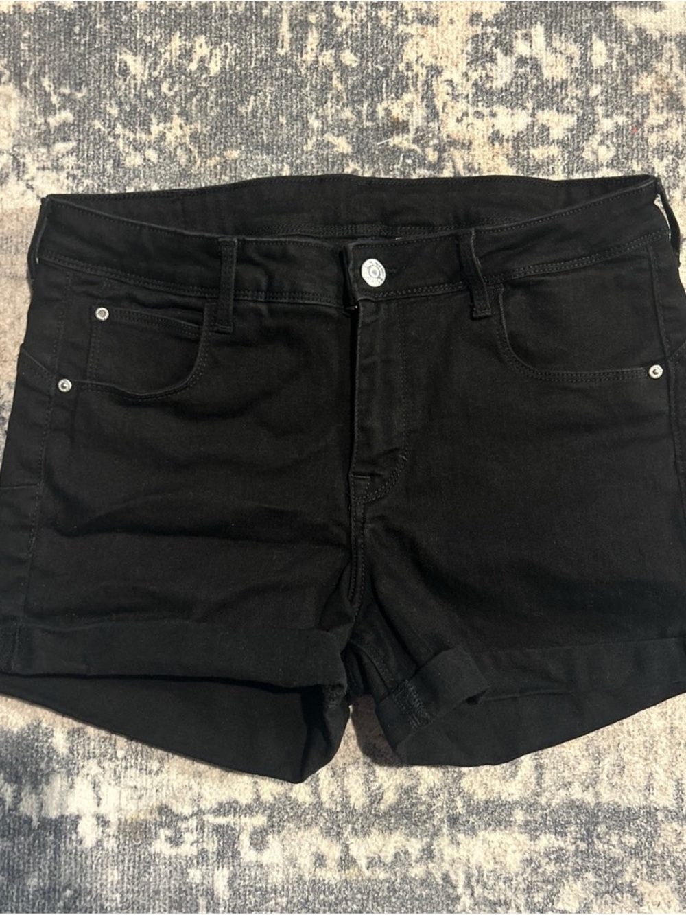 H&M Black Women's Denim Shorts - Folded Hem